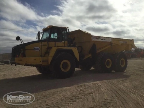 Used Komatsu Dump Truck for Sale